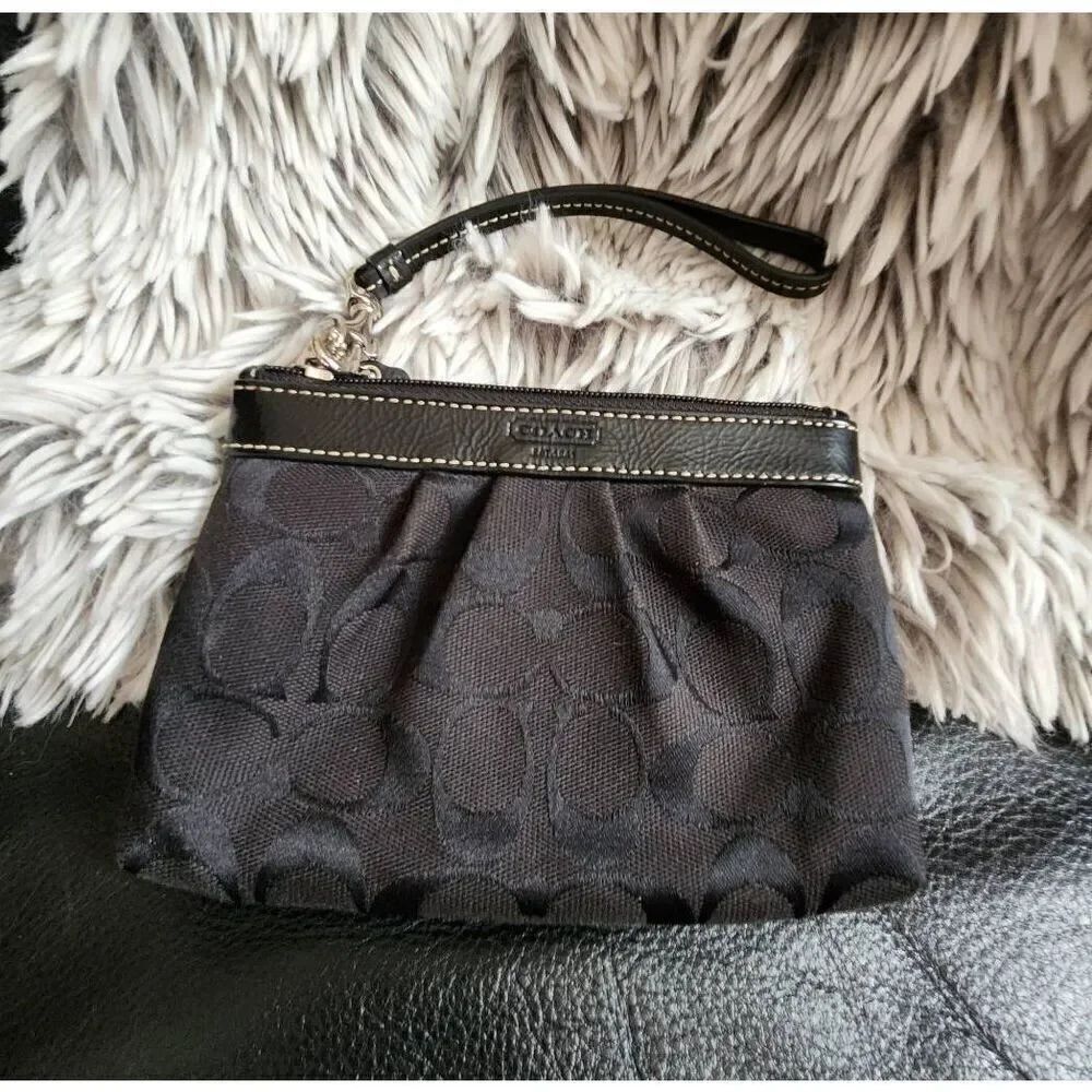 Coach Op Art Small Black Jacquard Wristlet Wallet with beautiful Red Lining